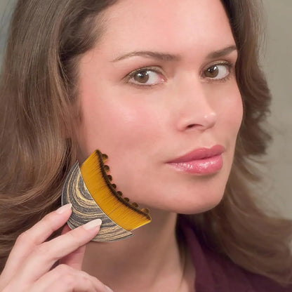 New Facial Massage Brush for Lymphatic Contour Care with Storage Box for Facial Stimulation and Contouring